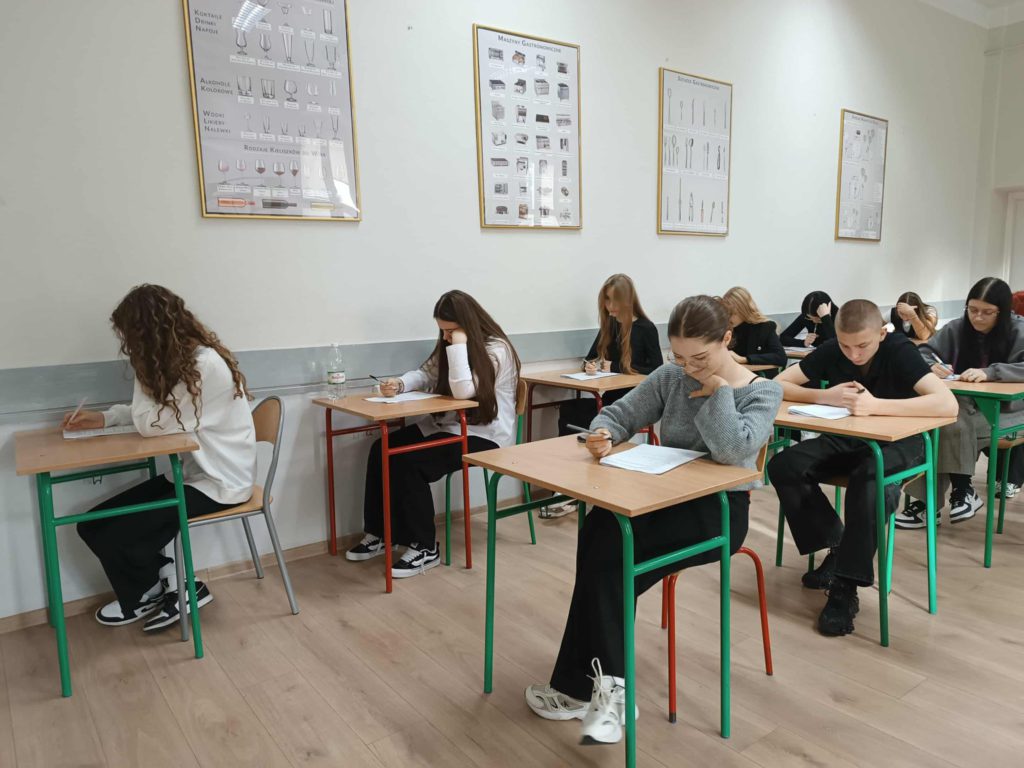 570123324 1227408056076955 360305017662271087 n