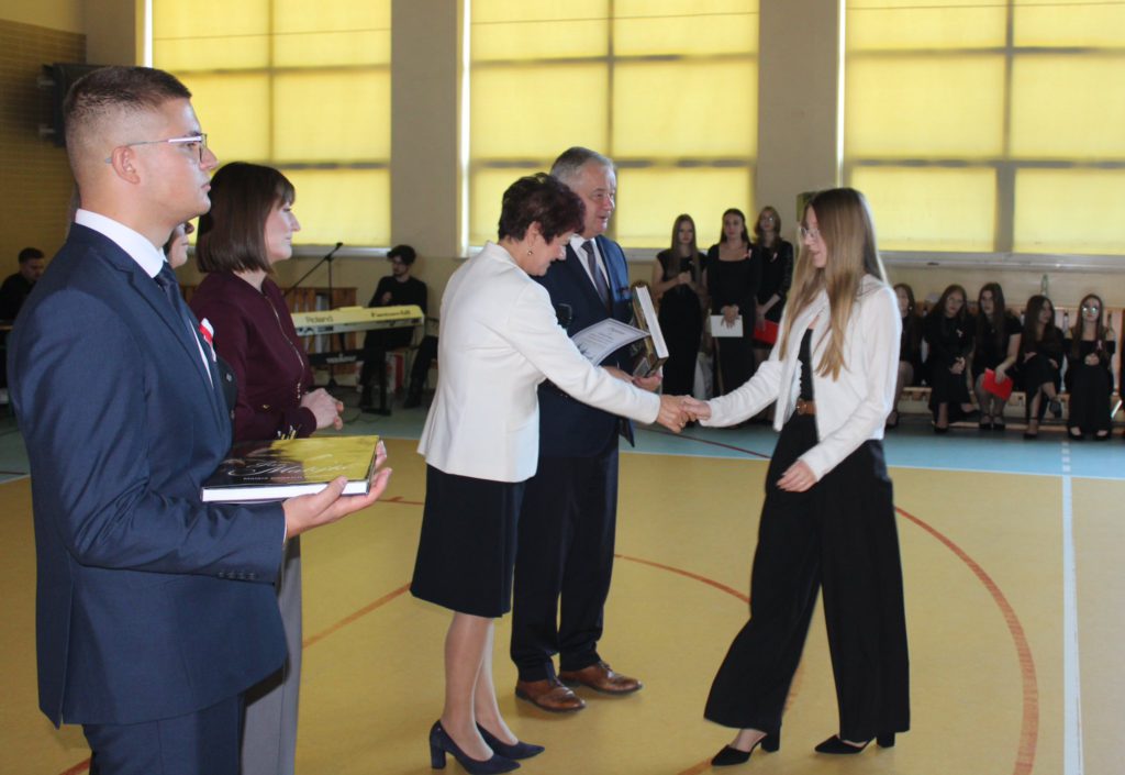 576988911 1239278394889921 8298901386277384532 n