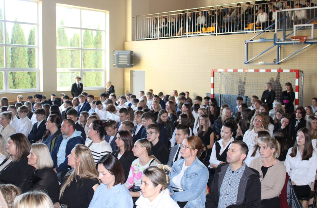 577041196 1239278151556612 3043635207336016183 n