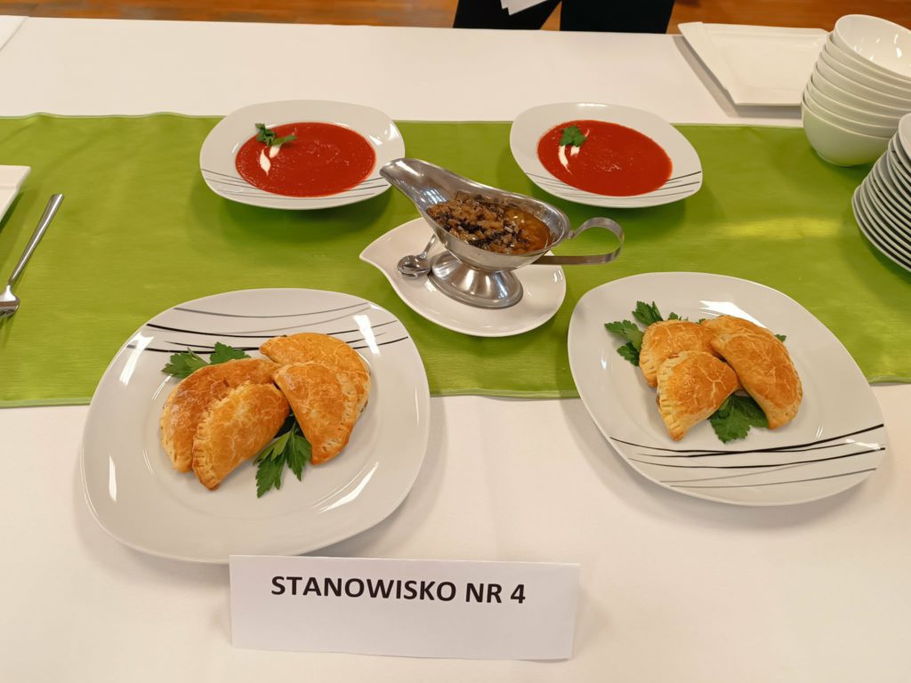 599929447 1270955235055570 7946957399607729876 n