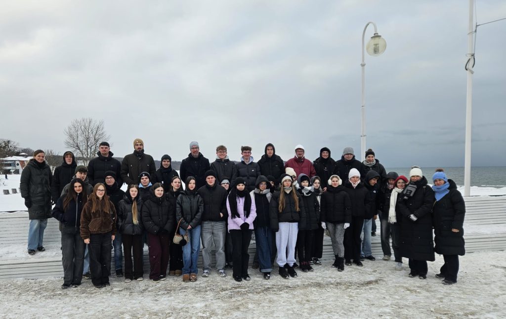 637211406 1324605176357242 4381882751052031846 n