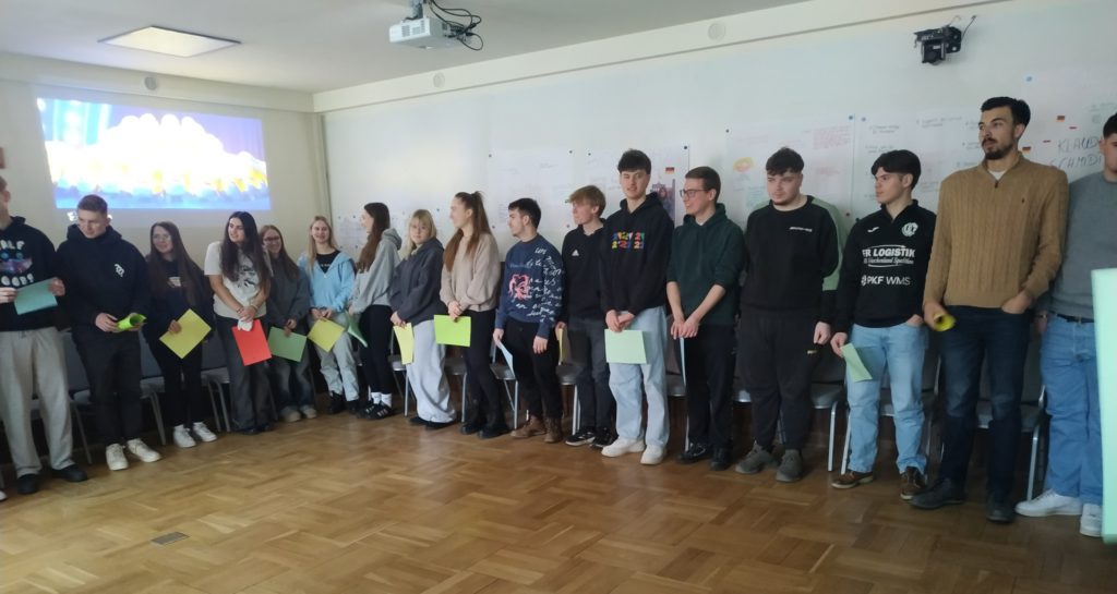 639770223 1324606469690446 1098925667397114810 n