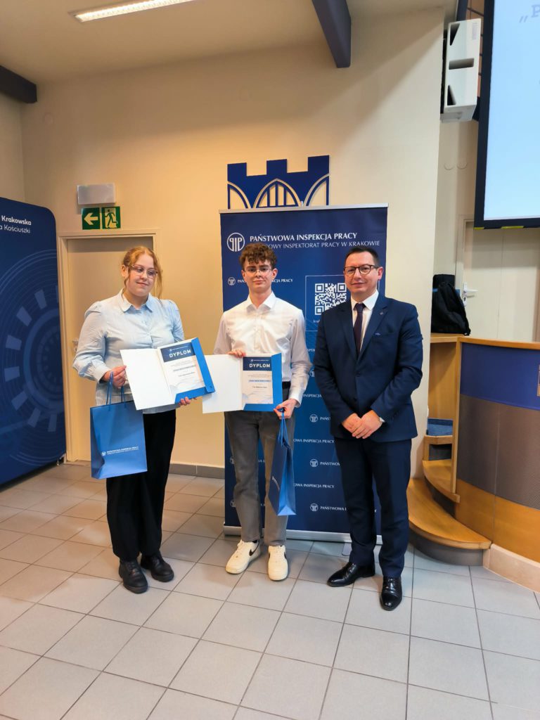 646986869 1330977472386679 5927723353354500238 n