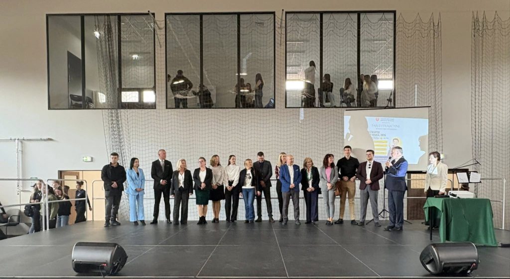 652727599 1343605047790588 8884535755811281654 n 1