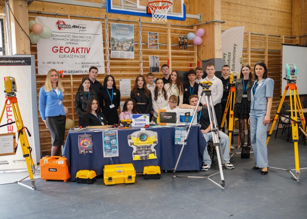 653868643 1345007564317003 7035576804267349096 n