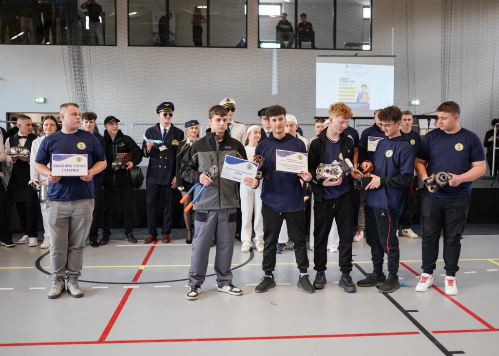 654212216 1345008147650278 7567566493432165052 n